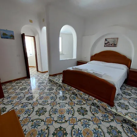 Iacono Ischia